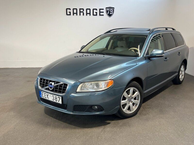 Blå (blå metallic ) Begagnad 2012 Volvo V70 Momentum Kombi | 109 900 kr (Marknadspris) - Bild 1/4