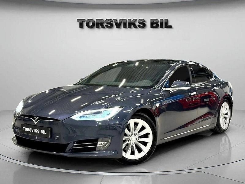 Grå Begagnad 2016 Tesla Model S Sedan | 209 900 kr - Bild 1/4