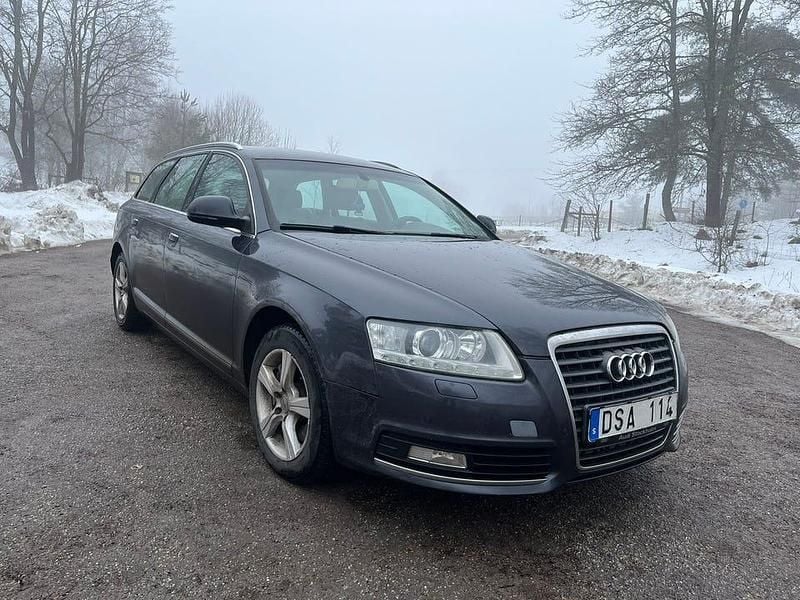 Begagnad Audi A6 170 HK (125 kW) 2011 Kombi