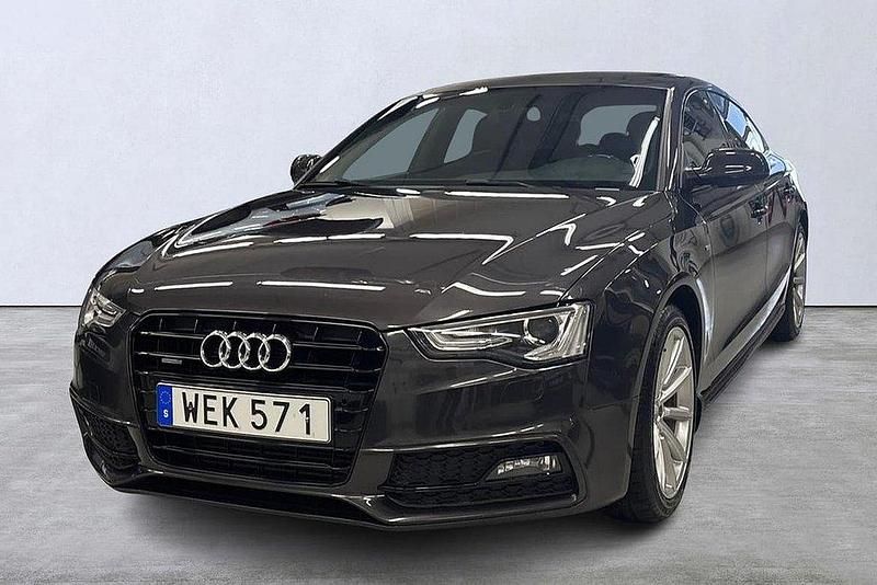 Grå Begagnad 2015 Audi A5 Sportback S-Line Halvkombi | 189 900 kr - Bild 1/4