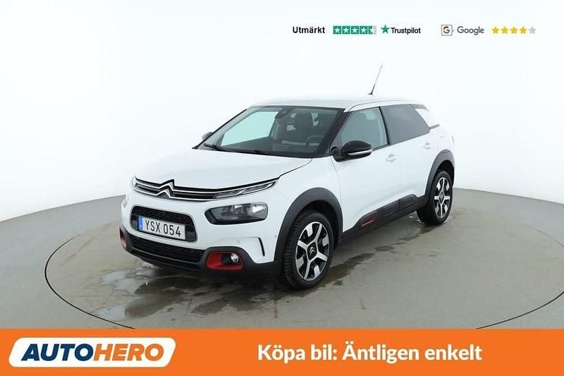 Vit Begagnad 2018 Citroën C4 Cactus PureTech Halvkombi | 134 000 kr (Bra pris) - Bild 1/4