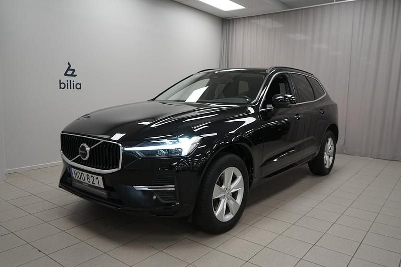 Svart Begagnad 2021 Volvo XC60 Momentum SUV | 329 900 kr (Bra pris) - Bild 1/3