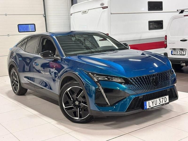 Begagnad Peugeot 408 GT GTi 131 HK (96 kW) 2023 Blå SUV