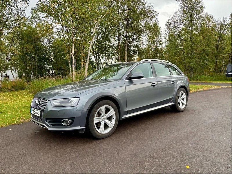 Grå Begagnad 2016 Audi A4 Allroad Kombi | 134 000 kr (Dyr) - Bild 1/4