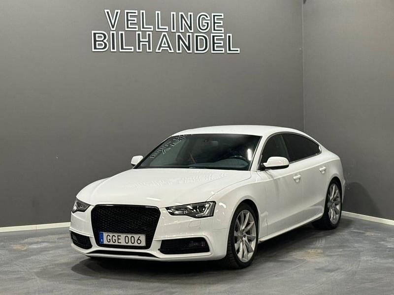 Begagnad Audi A5 Sportback 177 HK (130 kW) 2014 Vit Halvkombi
