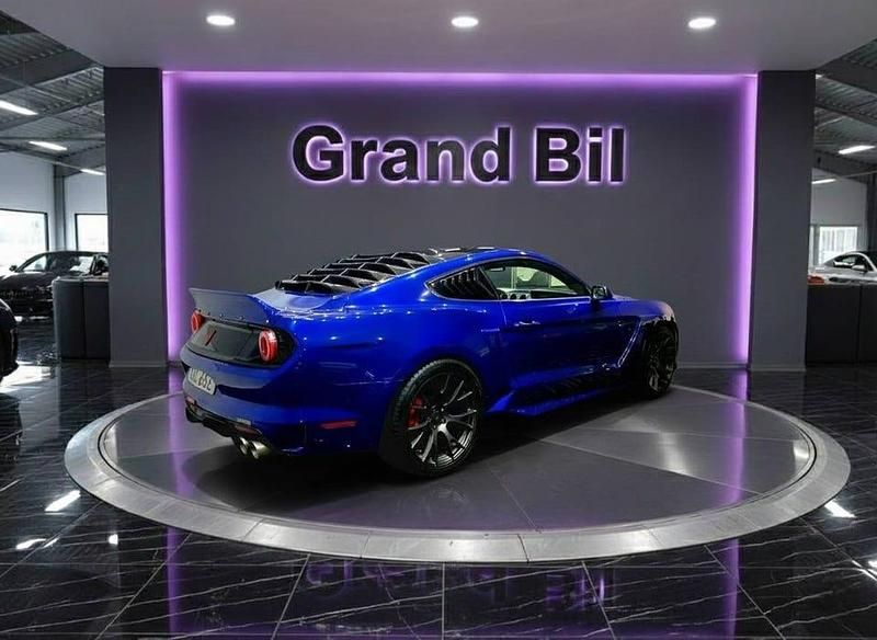 Begagnad Ford Mustang 305 HK (224 kW) 2015 Blå