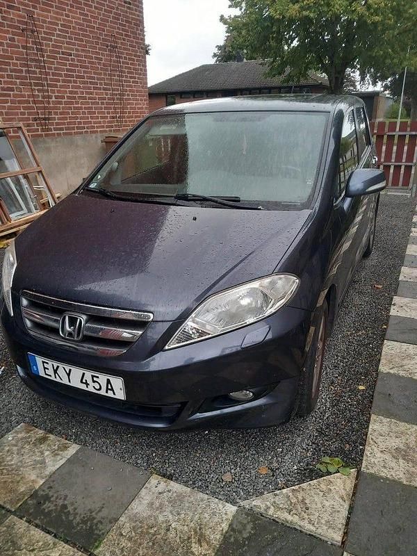 Blå Begagnad 2006 Honda FR-V Minibuss | 20 000 kr (Marknadspris) - Bild 1/4
