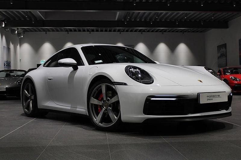 Carrara white metallic Begagnad 2020 Porsche 911 Carrera S Sportkupé | 1 345 000 kr - Bild 1/4