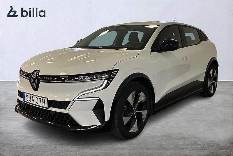 Vit Begagnad 2022 Renault Mégane IV Equilibre Halvkombi | 239 900 kr (Marknadspris) - Bild 1/3