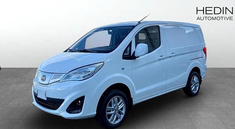 Vit Begagnad 2023 BYD ETP3 | 177 900 kr - Bild 1/4