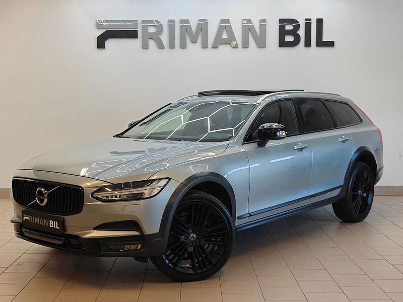 Silver Begagnad 2018 Volvo V90 CC Inscription Kombi | 249 900 kr - Bild 1/4