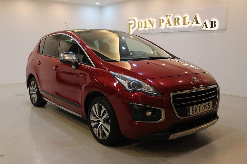 Mörkröd (röd) Begagnad 2014 Peugeot 3008 Kombi | 84 900 kr (Lite dyr) - Bild 1/4