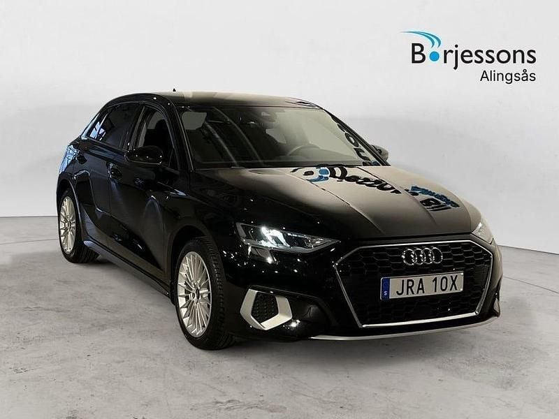 Svart Begagnad 2023 Audi A3 Proline | 248 900 kr (Bra pris) - Bild 1/4