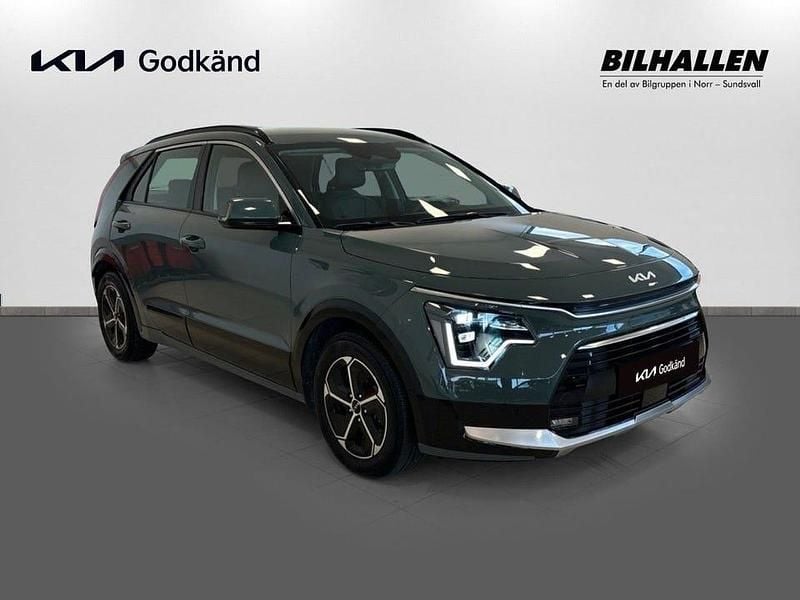 Begagnad Kia Niro Advance 184 HK (135 kW) 2022 Grön SUV