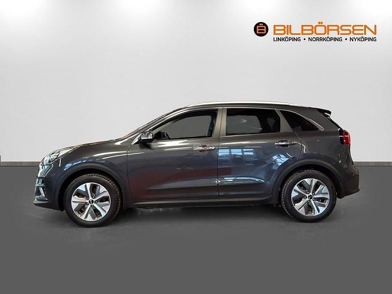 Begagnad Kia e-Niro Advance 110 kW (150 HK) 2019 Grå SUV