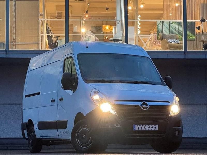 Begagnad Opel Movano 146 HK (107 kW) 2018 Vit Minibuss