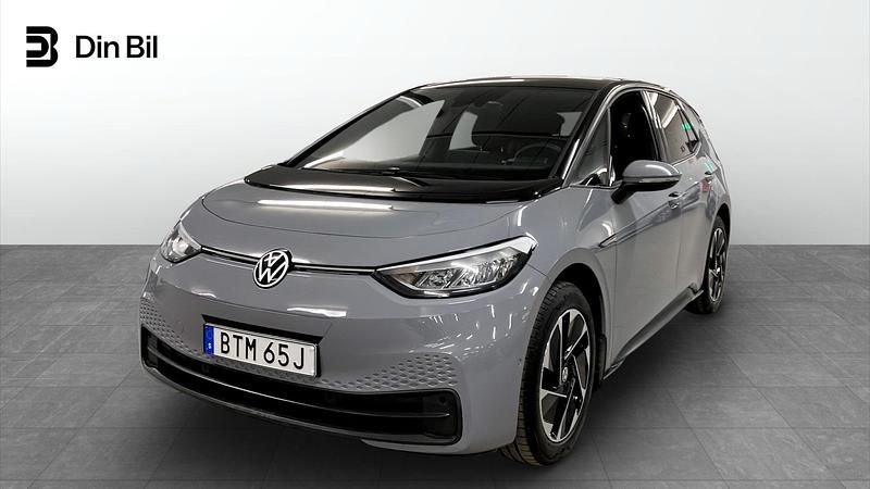 Begagnad VW ID.3 Pro Performance 150 kW (204 HK) 2023 Moonstone grey Halvkombi