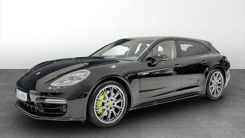 Svart Begagnad 2018 Porsche Panamera 4 Sedan | 618 900 kr (Bra pris) - Bild 1/4