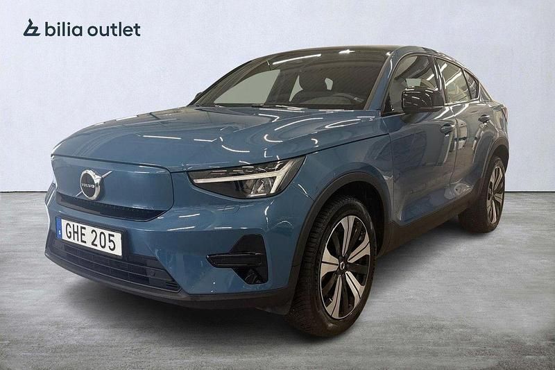 Blå Begagnad 2022 Volvo EC40 Core SUV | 359 900 kr (Marknadspris) - Bild 1/3