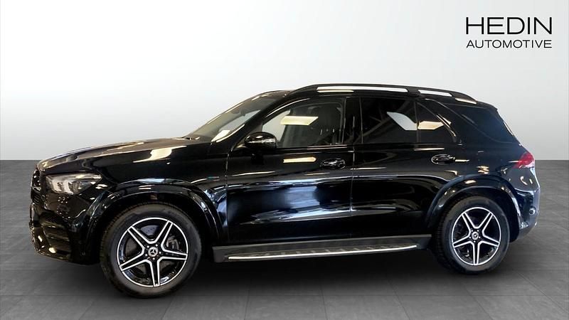 Svart (black) Begagnad 2021 Mercedes GLE350 AMG line SUV | 678 700 kr - Bild 1/4