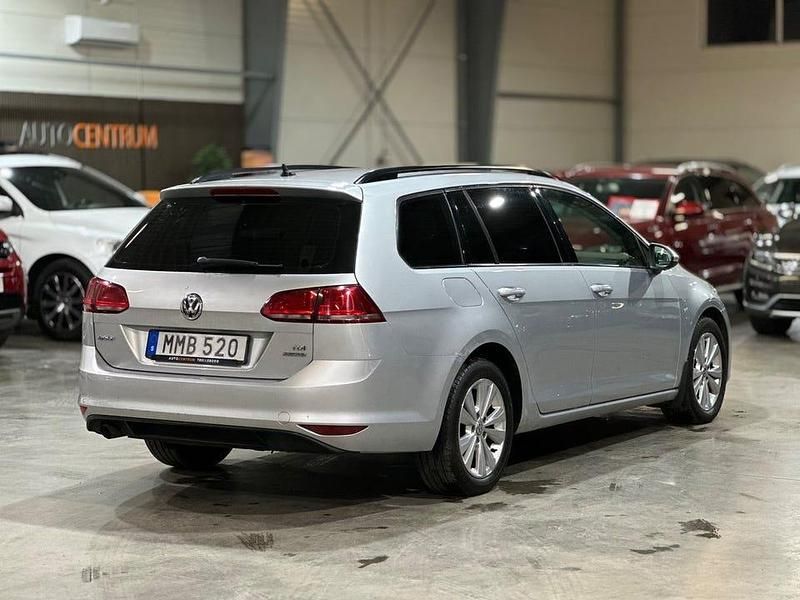 Begagnad VW Golf VII 105 HK (77 kW) 2014 Silver Kombi