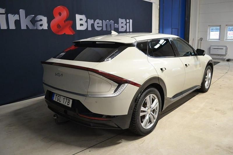 Begagnad Kia EV6 Plus 167 kW (228 HK) 2021 Grå SUV