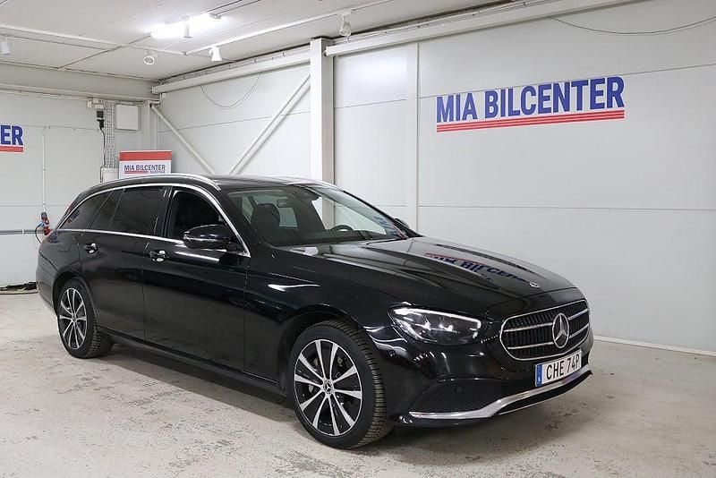 Svart Begagnad 2022 Mercedes E300 Kombi | 275 000 kr (Superpris) - Bild 1/3