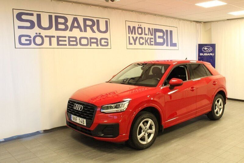 Röd Begagnad 2019 Audi Q2 Proline SUV | 184 900 kr (Marknadspris) - Bild 1/4