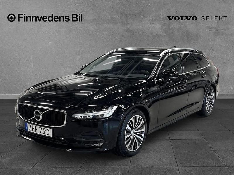 Svart Begagnad 2020 Volvo V90 Momentum Kombi | 299 000 kr (Marknadspris) - Bild 1/4