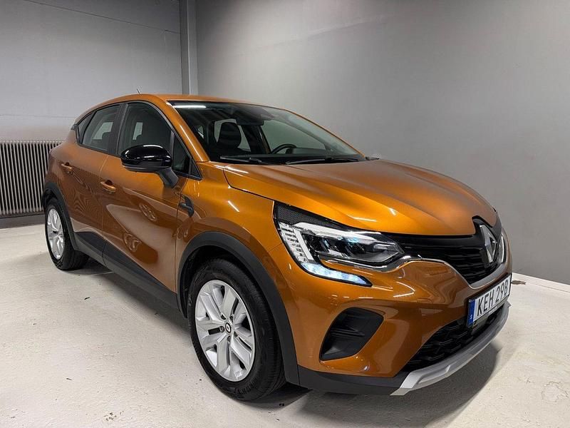 Okänd Begagnad 2022 Renault Captur SUV | 199 900 kr (Marknadspris) - Bild 1/4