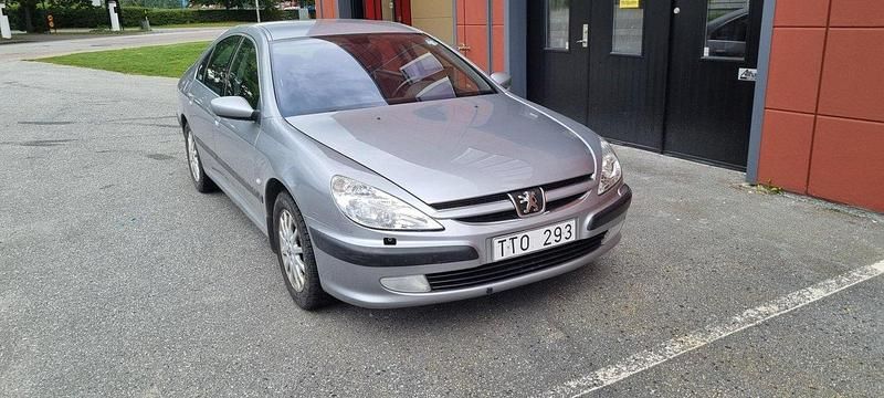 Begagnad 2002 Peugeot 607 Sedan | 40 000 kr - Bild 1/4