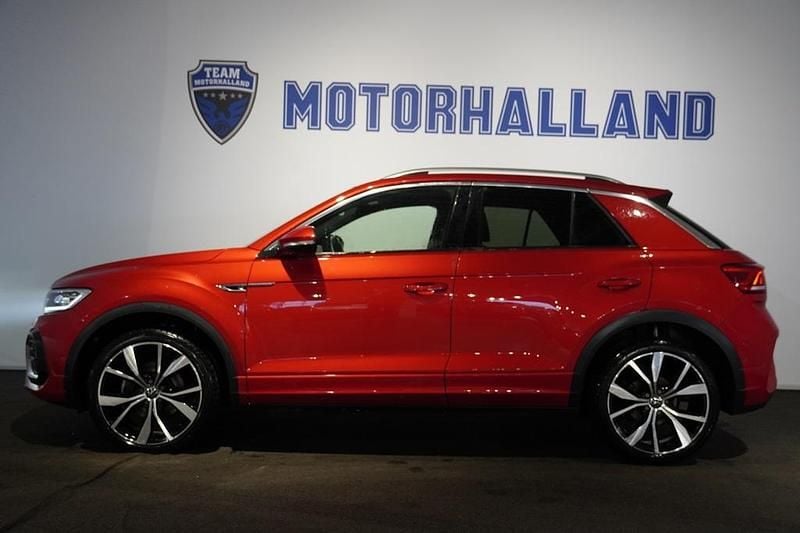 Begagnad VW T-Roc R-line 192 HK (141 kW) 2023 Röd SUV