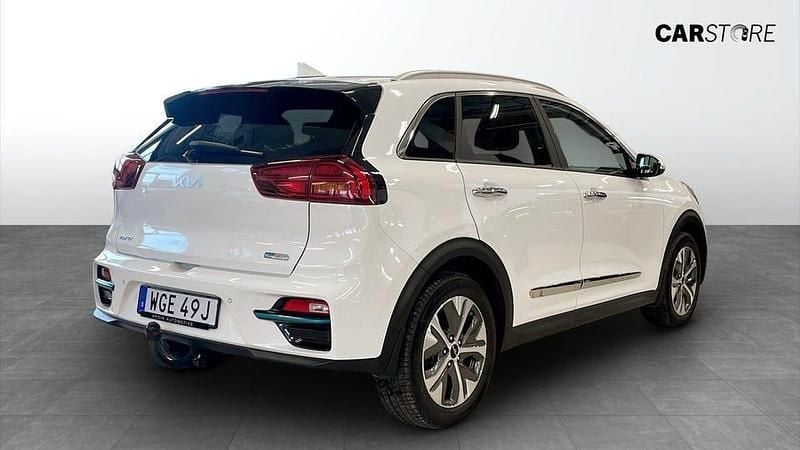 Begagnad Kia e-Niro Advance 150 kW (204 HK) 2022 Vit SUV