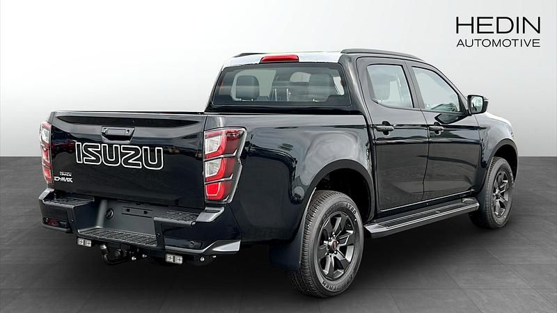 Begagnad Isuzu D-Max 163 HK (119 kW) 2024 Svart Pickup