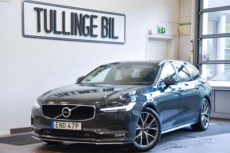 Grå Begagnad 2019 Volvo V90 Momentum Kombi | 259 900 kr (Lite dyr) - Bild 1/4