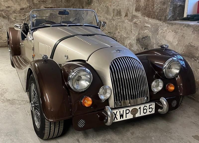 Begagnad Morgan Plus 8 192 HK (141 kW) 1997 Brons o brun metalic Cab