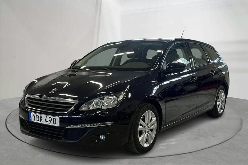 Mörkblå Begagnad 2016 Peugeot 308 Active Kombi | 59 800 kr (Superpris) - Bild 1/4