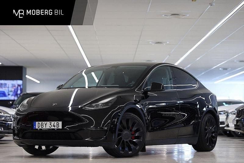 Svart Begagnad 2022 Tesla Model Y SUV | 449 900 kr - Bild 1/3