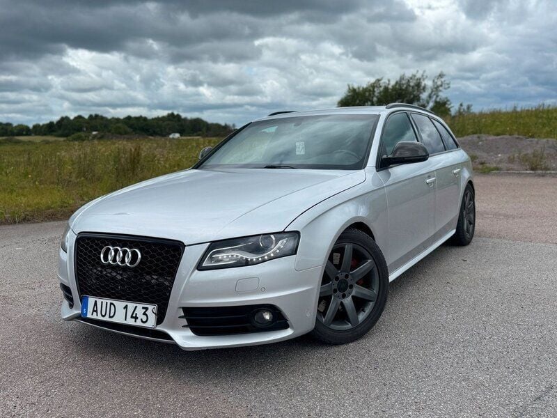 Silver Begagnad 2009 Audi S4 Kombi | 120 000 kr (Marknadspris) - Bild 1/4