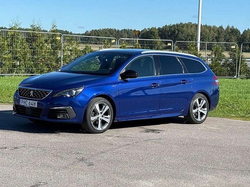 Blå Begagnad 2019 Peugeot 308 GT-line Kombi | 158 000 kr (Marknadspris) - Bild 1/4