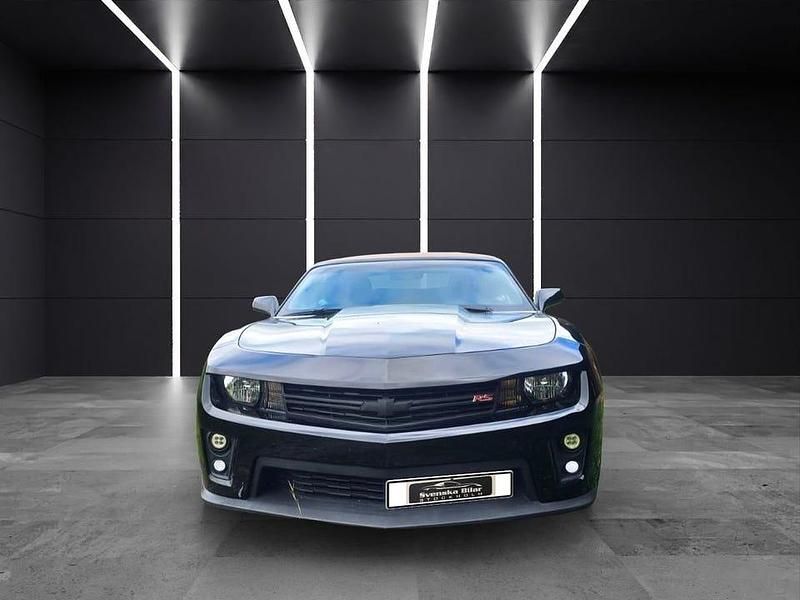 Begagnad Chevrolet Camaro 328 HK (241 kW) 2015 Svart Cab