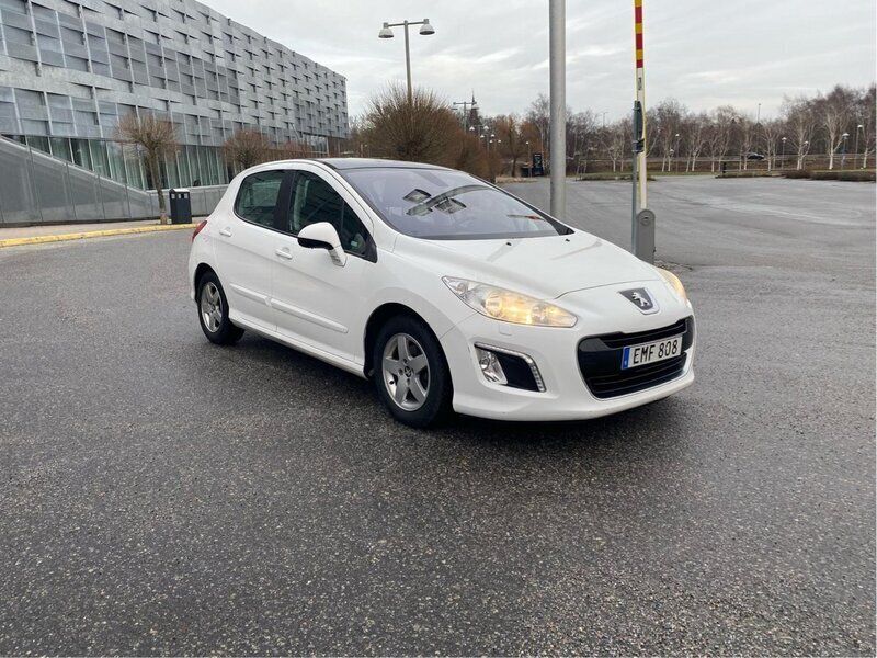 Begagnad 2013 Peugeot 308 Halvkombi | 39 500 kr - Bild 1/4