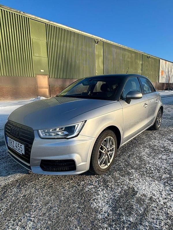 Begagnad Audi A1 Sportback 95 HK (69 kW) 2016 Halvkombi