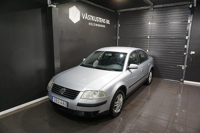 Begagnad VW Passat Comfortline 150 HK (110 kW) 2000 Silver Sedan