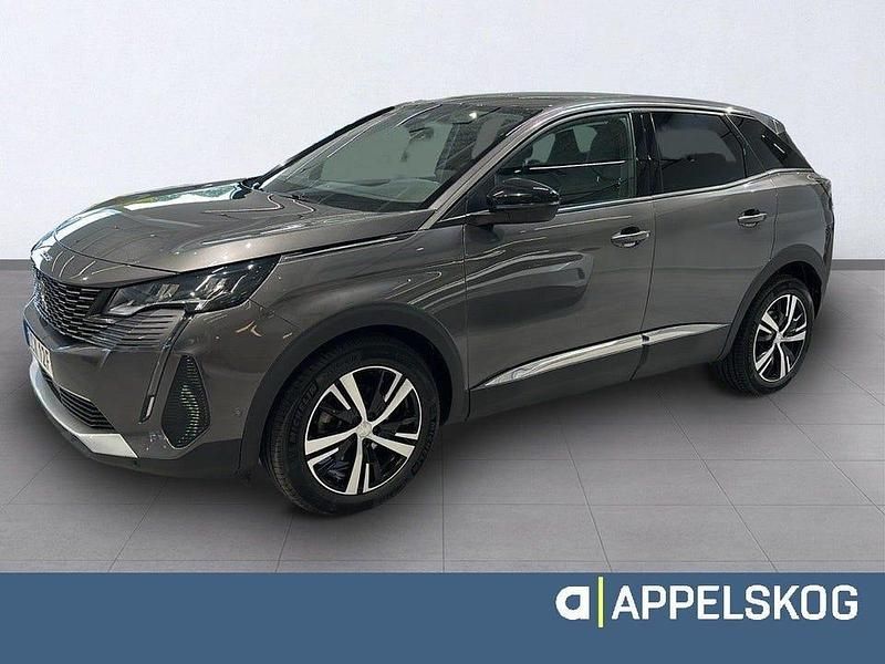 Grå (grå platinum) Begagnad 2022 Peugeot 3008 Allure SUV | 248 900 kr (Marknadspris) - Bild 1/4