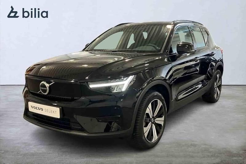 Svart Begagnad 2023 Volvo XC40 Single Motor SUV | 349 900 kr - Bild 1/1