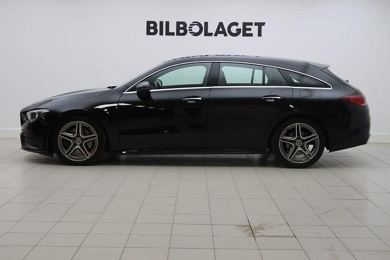 Begagnad Mercedes CLA200 Shooting Brake AMG line 163 HK (119 kW) 2020 Svart Kombi