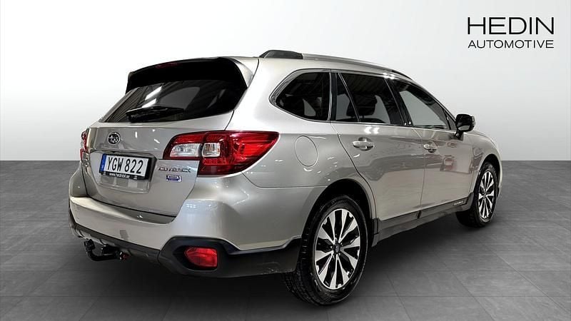 Begagnad Subaru Legacy 150 HK (110 kW) 2017 Sedan