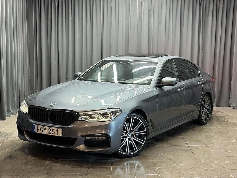 Begagnad BMW 530 M Sport 265 HK (194 kW) 2017 Blå Sedan