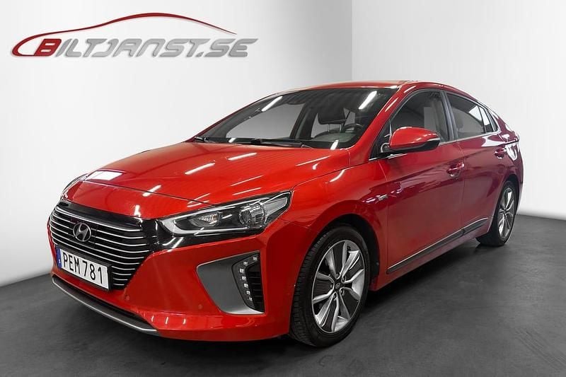 Orange Begagnad 2016 Hyundai Ioniq Premium Sedan | 129 900 kr (Marknadspris) - Bild 1/4